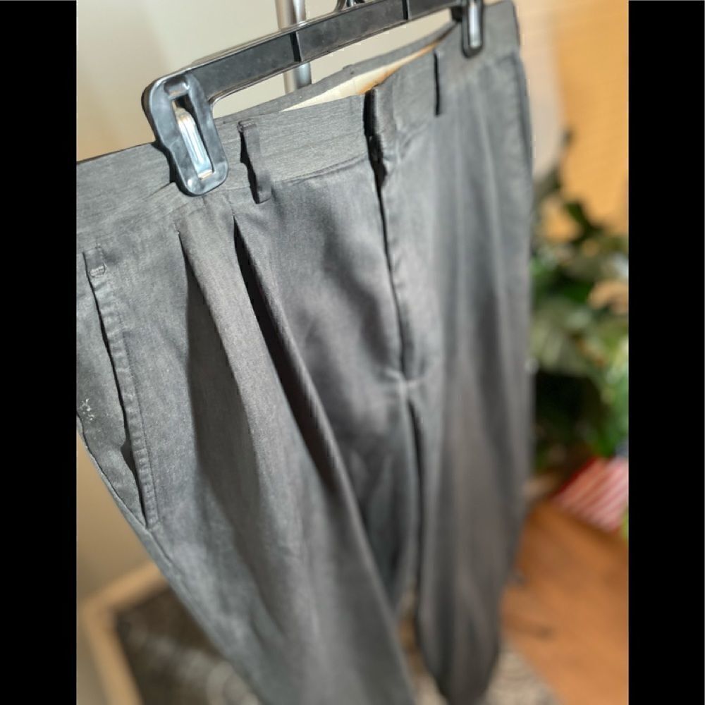 🔥❤️🔥 Men’s George Gray Pleated Slacks Cuffed Legs EPC 36” x 30”